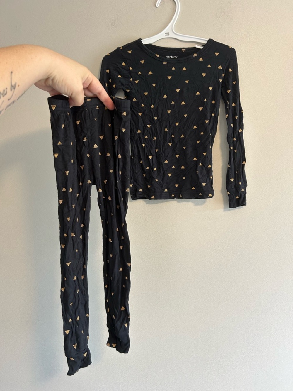 Carter's 3t Black Triangle bamboo feeling 2pc sleep Set of long sleeve & pants